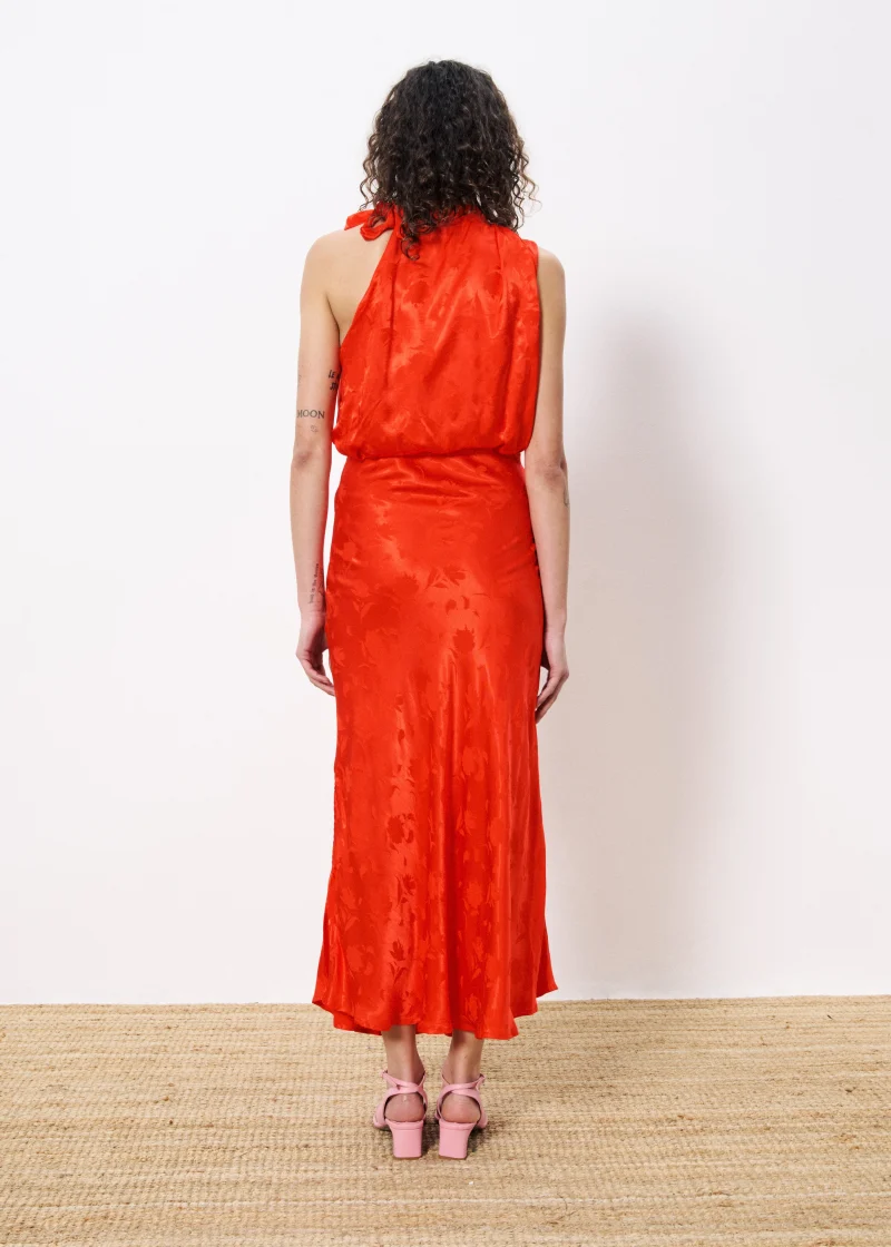 frnch nelcie robe rouge sketchshop