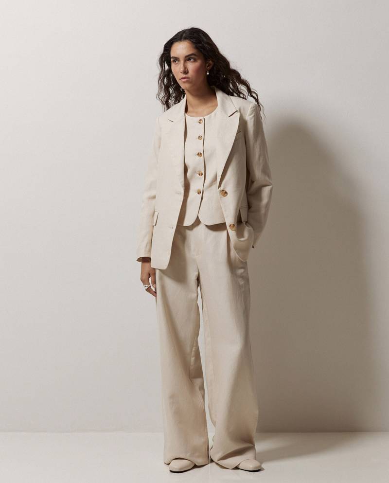 yerse ecru pleated wide leg trousers sketchshop