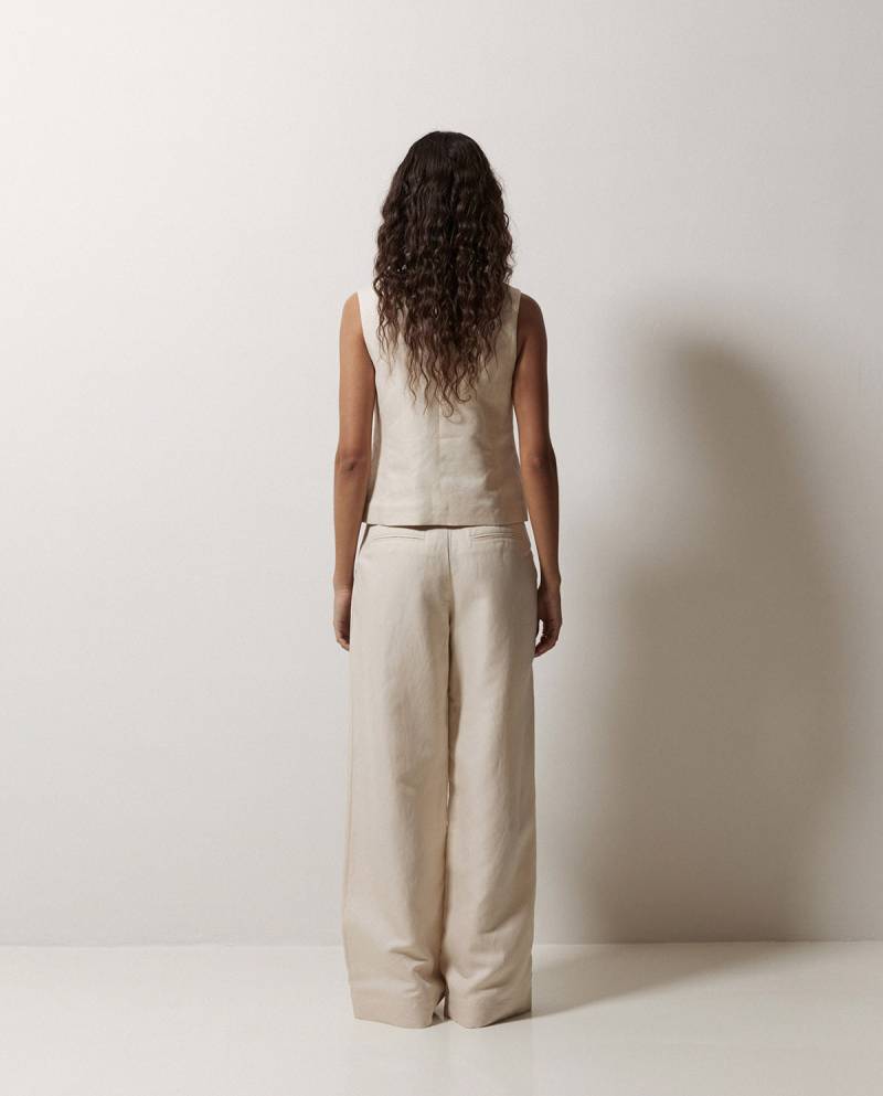 yerse ecru pleated wide leg trousers sketchshop