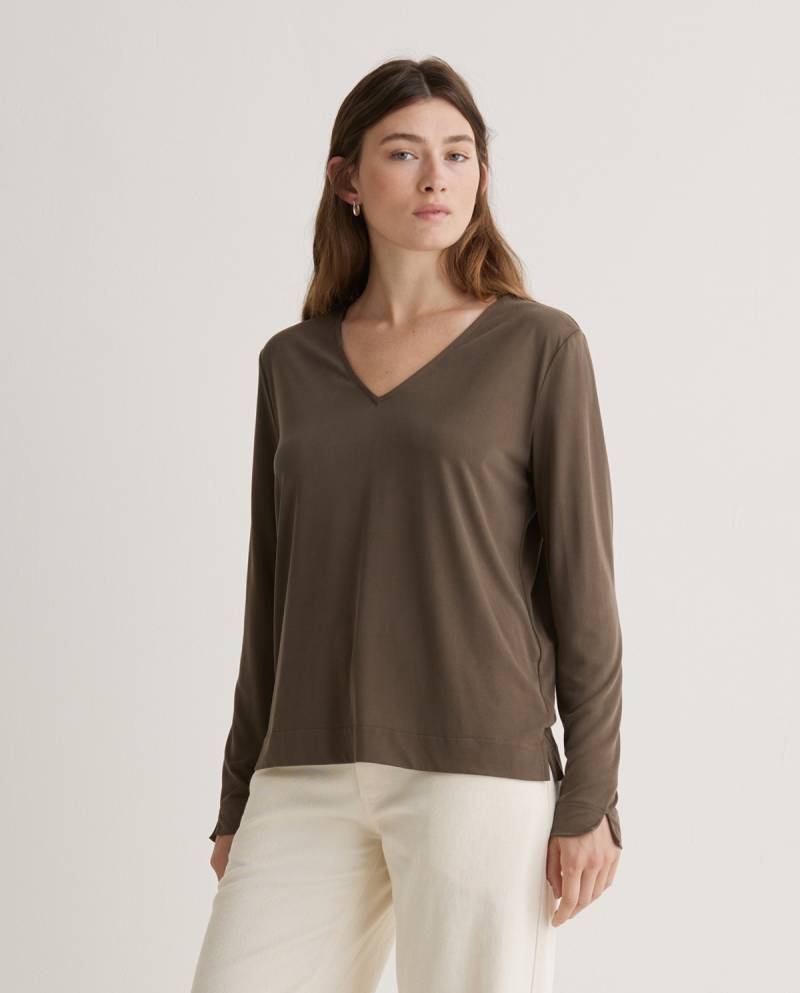 yerse khaki vneck tshirt sketchshop