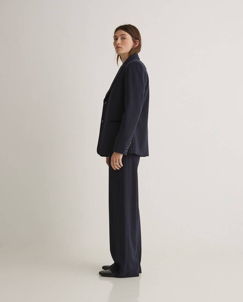 yerse navy blue pinstripe suit jacket sketchshop