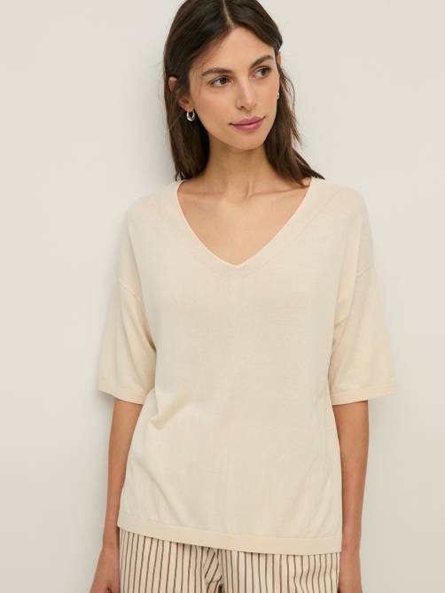 yerse short sleeve vneck sweater ecru sketchshop