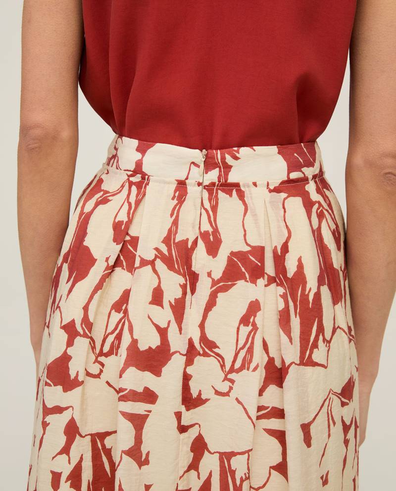 yerse flowy floral nidi skirt red sketchshop