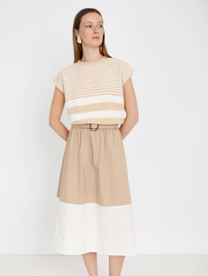 skatie bicolor skirt with belt sketchshop