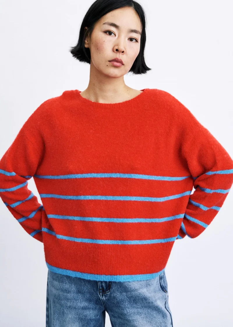 frnch iwaki sweater red sketchshop