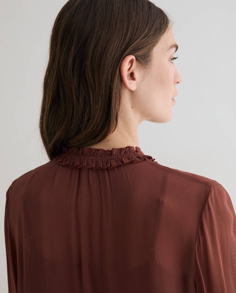 yerse pleated shirt chocolate sketchshop