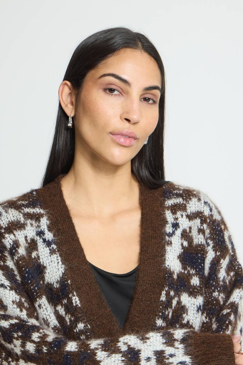 ichi ihbayana cardigan coffee bean sketchshop