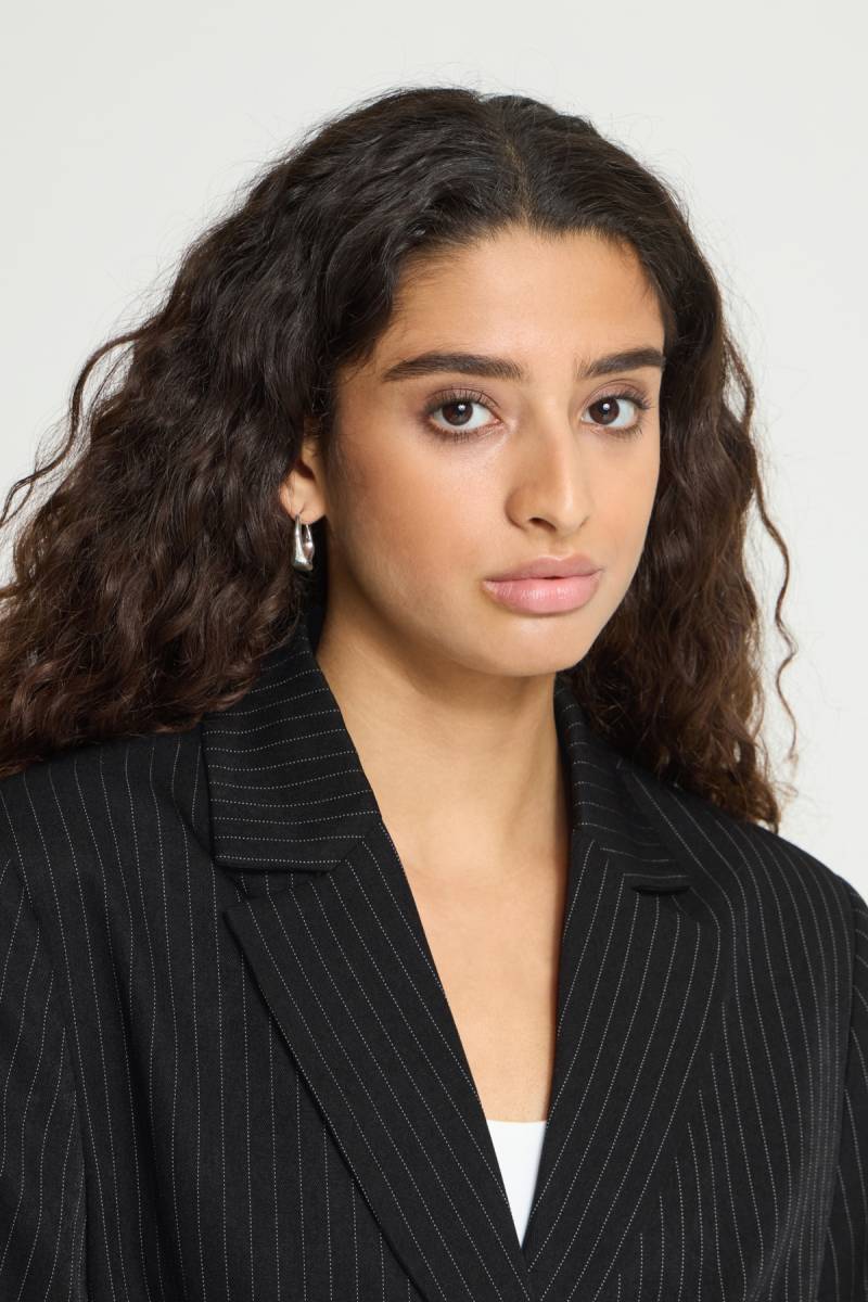 ichi ihilyana blazer black sketchshop