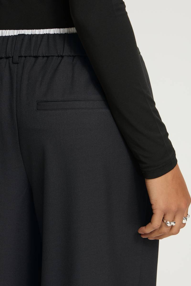 ichi ihfurola pants black sketchshop